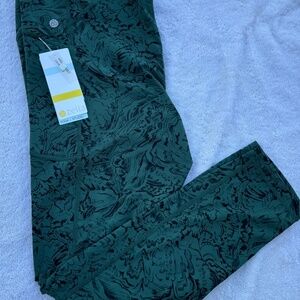 Zella Green Bug Elle Print High Waist Legging, Size XL, never been worn